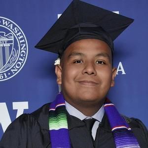 Meet your Posher, Rolando